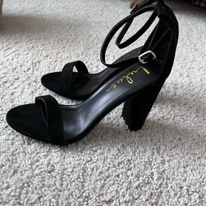 Lulus chunky heels! Size 7.5 Never worn.